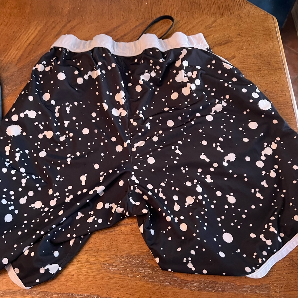 Men’s shorts size small/medium